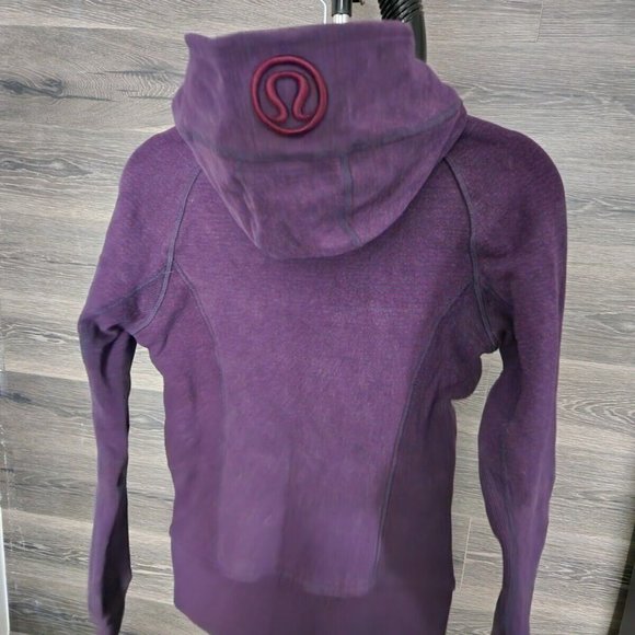 Lululemon Purple Stripe Hoodie Sweater Women Size 4 Fleece - Picture 2 of 7